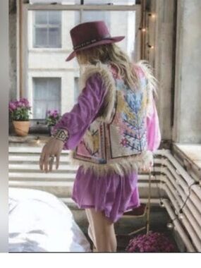 Spell Embroidered Faux-Fur Trim Vest in Pink